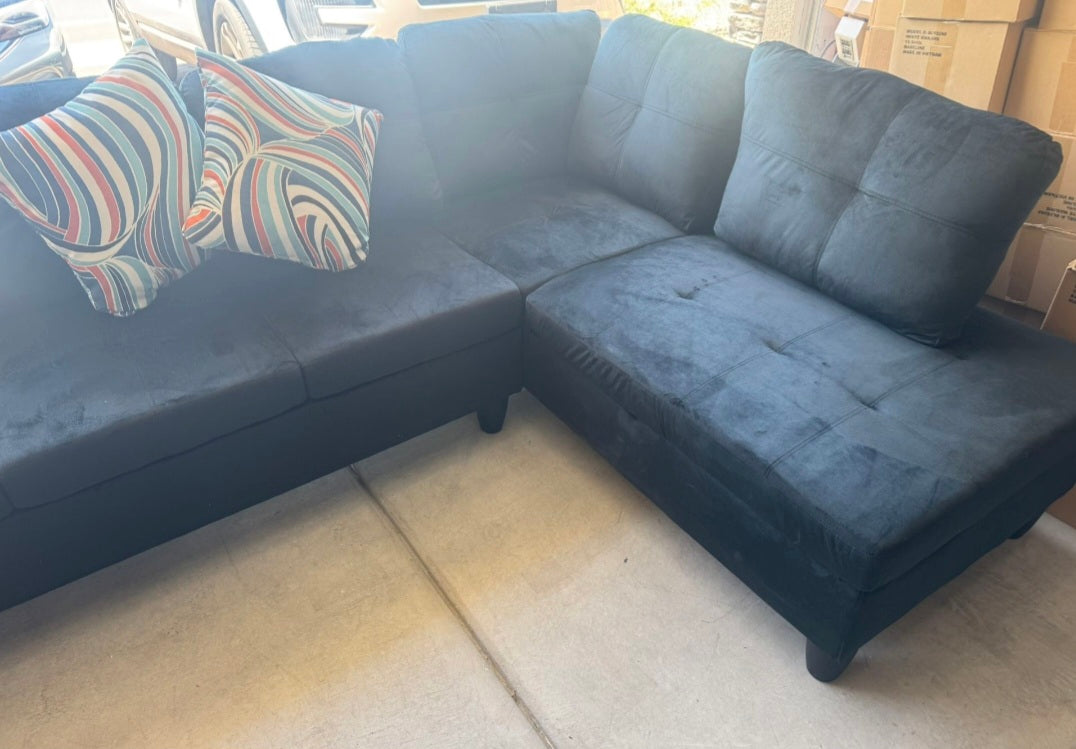 NEW ASSEMBLED FUOROLA 2 Piece Left Facing Sectional Sofa