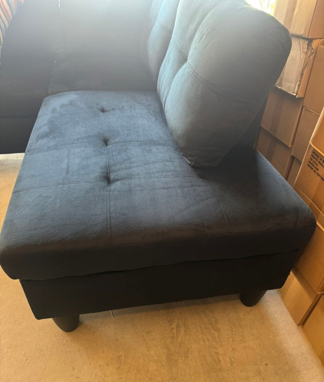 NEW ASSEMBLED FUOROLA 2 Piece Left Facing Sectional Sofa