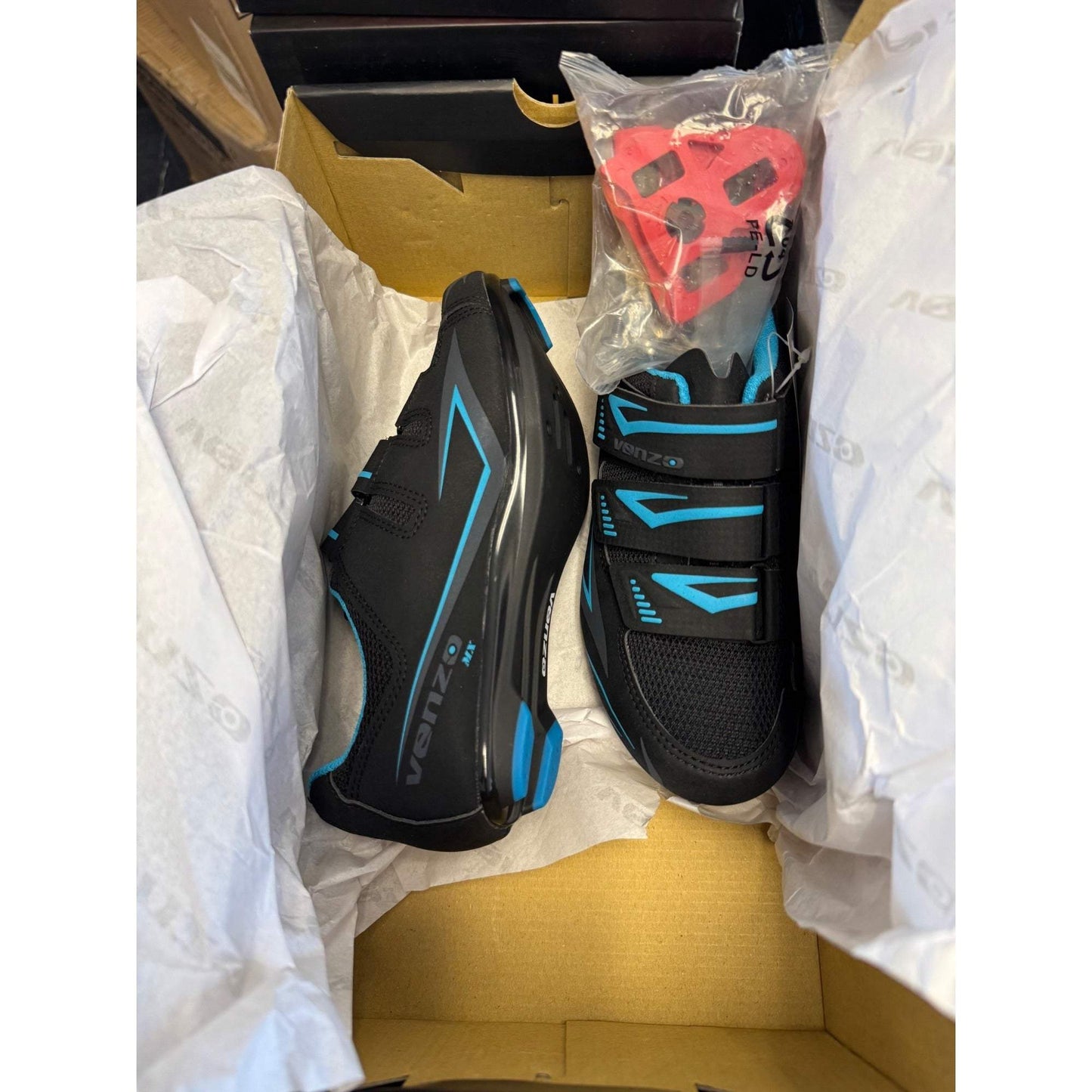 Venzo Womens Look Delta women’s bicycle shoes