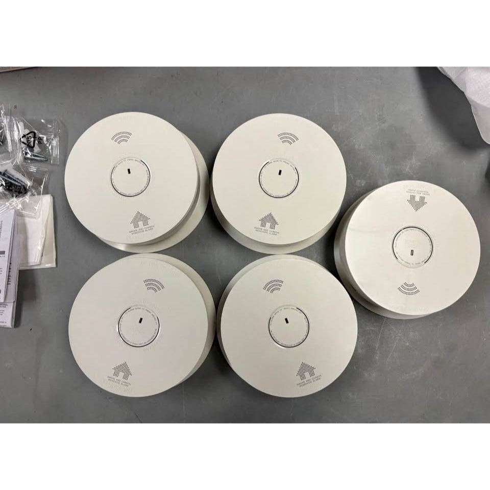 Innolink  10-Year Battery Powered Wireless Interconnected Smoke and Carbon Monoxide Detector with Vo