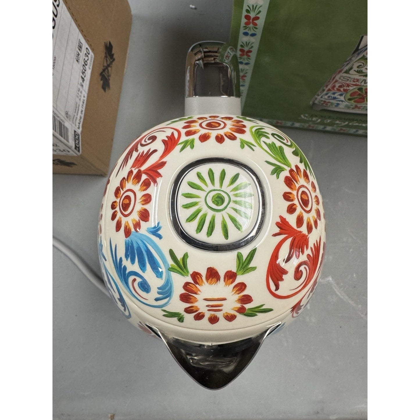 SMEG Dolce & Gabbana Sicily Is My Love Electric Kettle KLF03DGUS 1.7L USED!!