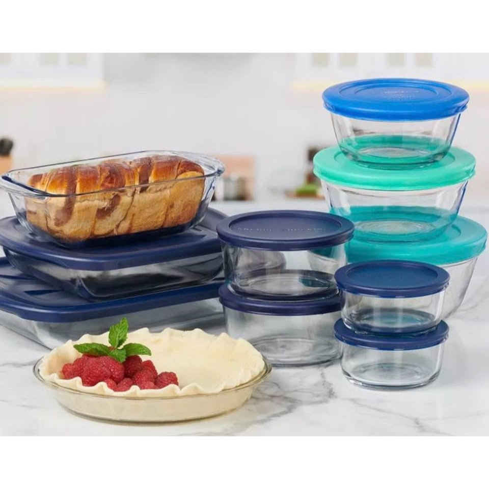 Anchor Hocking 20-piece glass bake, store, and mix kitchen set with lids