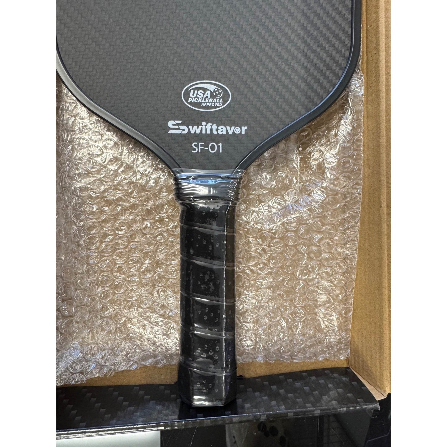Carbon Fiber Pickleball Paddle, Carbon Fiber Surface (CFS) Pickle Ball Paddles with 16mm Honeycomb Core, Lightweight, Shock-Absorbing Paddle with Anti-Slip Grip, Ideal for Novice & Pro Players