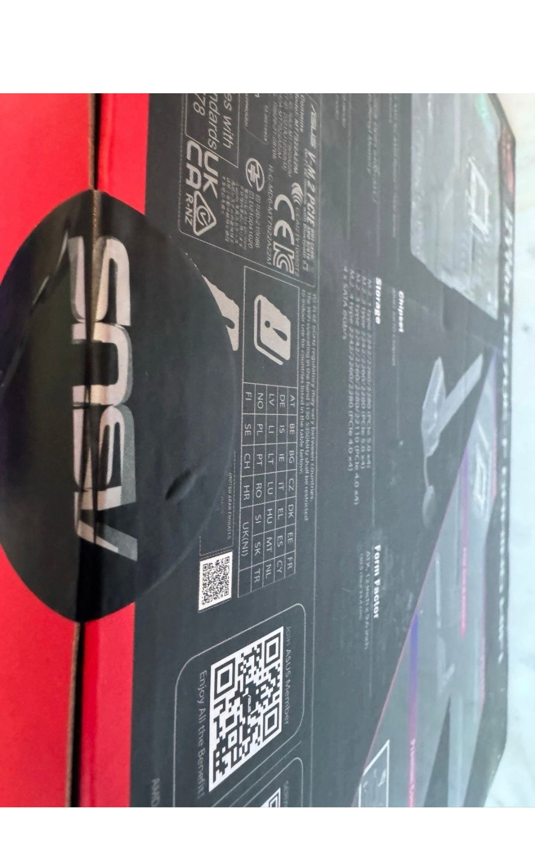 ASUS ROG STRIX X670E-F GAMING WIFI AMD X670 Socket AM5 ATX