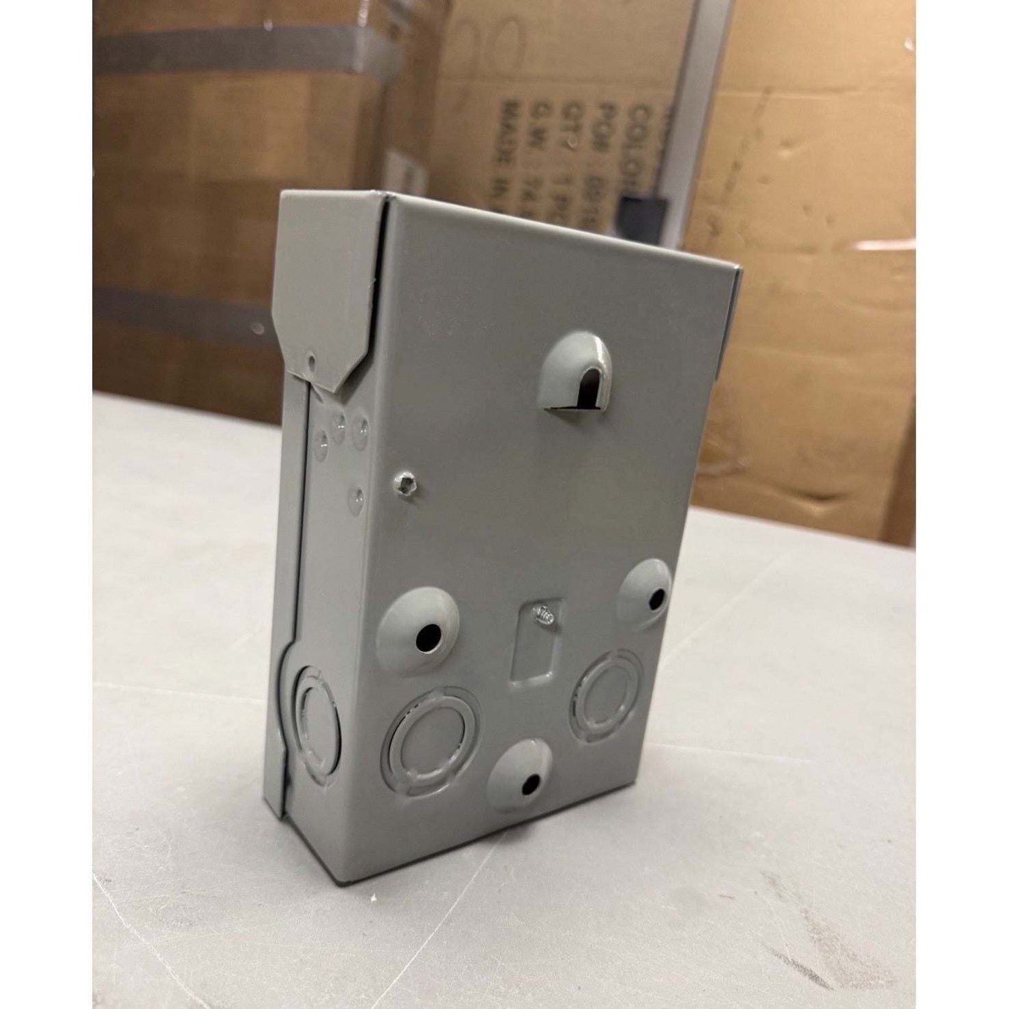 GE 30 Amp 120/240 Volt Fused AC Disconnect In Gray TF30RCP NEMA 3R